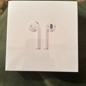 Apple air pods 2nd generation -brand new —$88